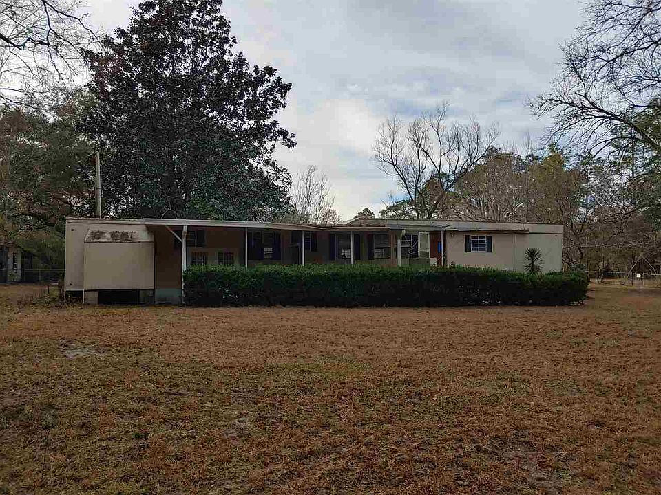 1st image of 99 Crestwood Dr