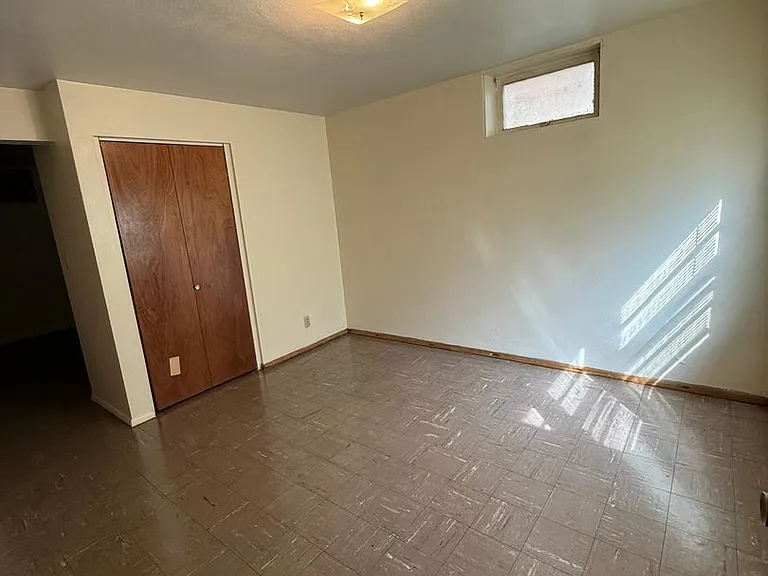 739 Avenue C — Photo 6