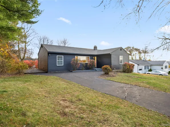 5 Carillon Road, Brewster, NY 10509