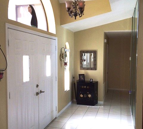 2nd image of 665 SE Whitmore Dr