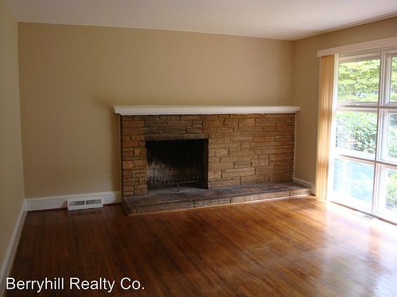4th image of 1209 Tarrington Ave