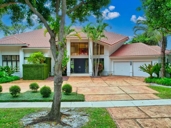 4409 Woodfield Boulevard, Boca Raton, FL 33434