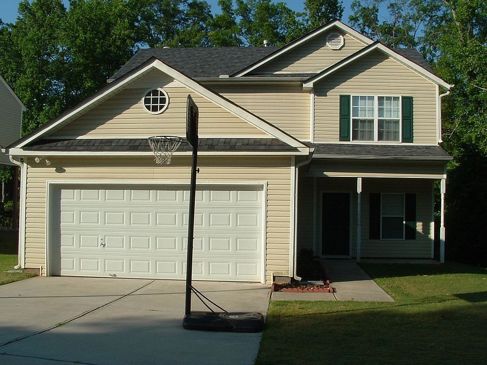 HOUSE FRONT