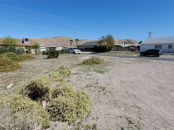 4th image of 1877 Richardo Avenue