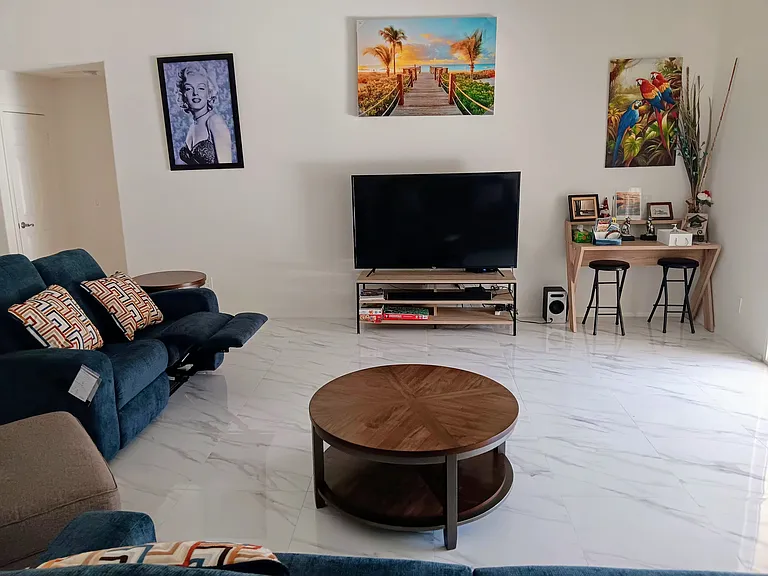 15296 Avenida Atezada — Photo 11