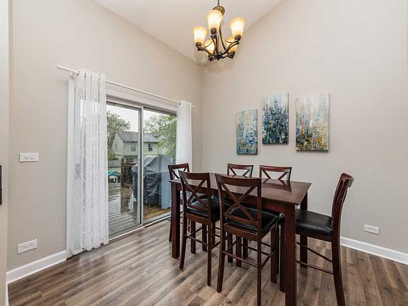 5th image of 3600 Fairfax Ct E