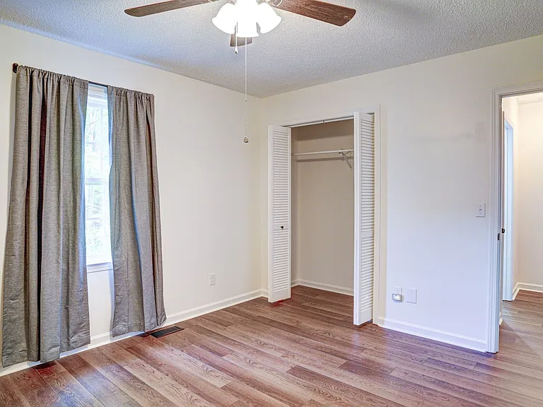 1709 Herrin Dr — Photo 13