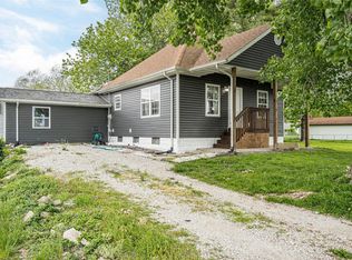 209 N Mount Olive Rd, Mount Olive, IL 62069