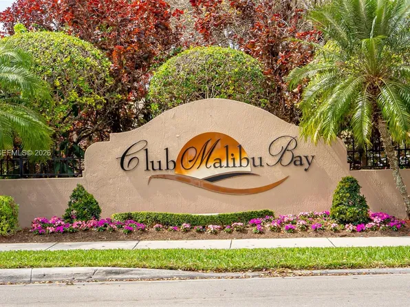 935 NE 33rd Ter Unit 203, Homestead, FL 33033