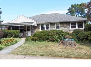 2329 Poplar Rd, Havertown, PA 19083