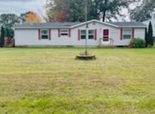 9055 Baseline Rd E, Hesperia, MI 49421