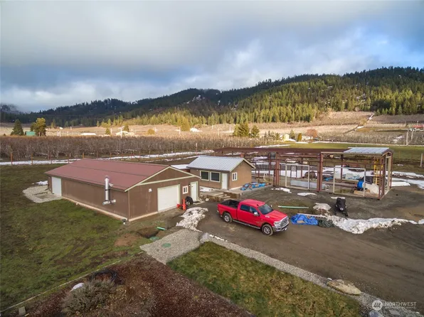 9607 North Road, Peshastin, WA 98847