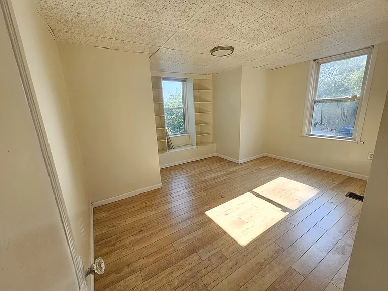 5234 Waltherman St — Photo 8