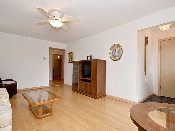 4th image of 4842 N Newland Ave
