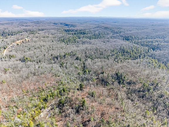 4th image of Pickett Park Hwy