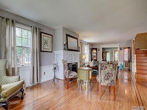2nd image of 86 Jefferson St
