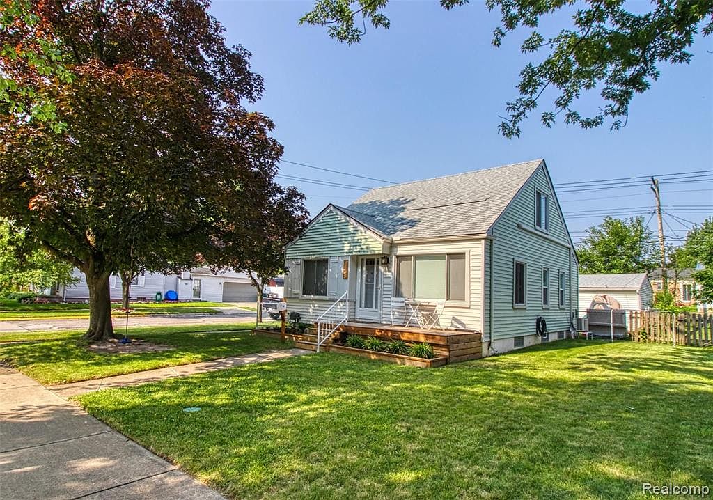 1403 N Bywood Ave, Clawson, MI 48017 | Zillow