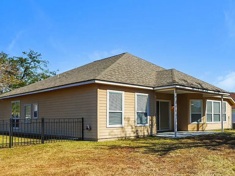 9446 Maidstone Mill Dr E — Photo 16