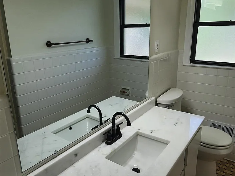 203 Springdale Dr #1 — Photo 19
