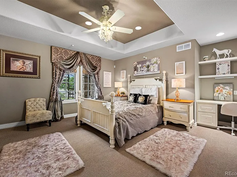 3440 Medallion Rd — Photo 42