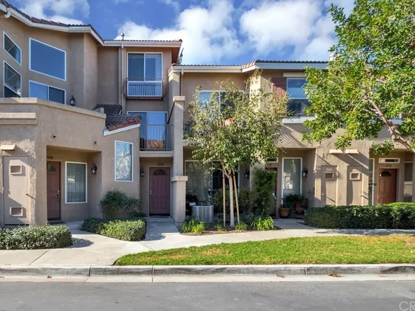 1090 S Positano Ave, Anaheim, CA 92808