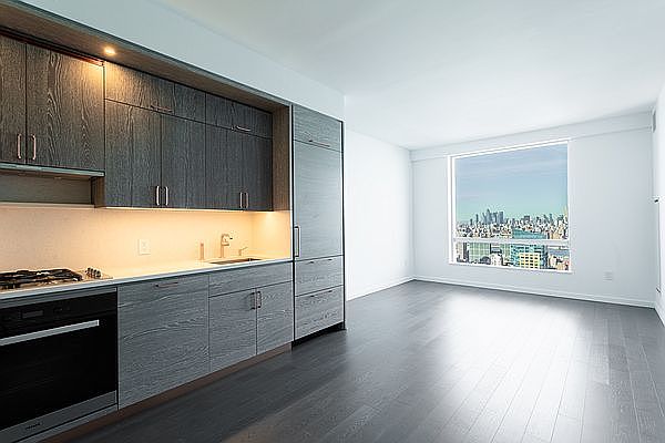 1st image of 1 City Poin APT 47B