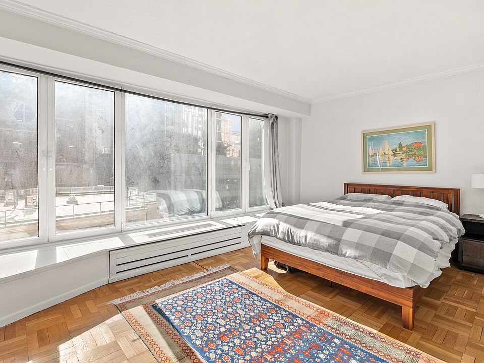 1st image of 200 Central Park S APT 16F