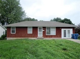 3703 N Union St, Sugar Creek, MO 64050