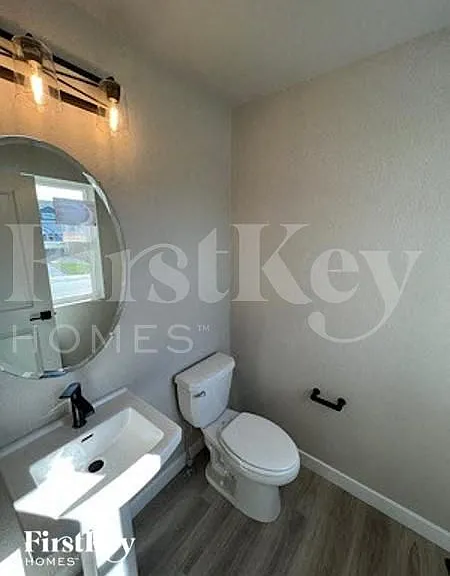 10190 Luneth Dr — Photo 8