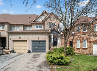 3987 Discovery Ct, Mississauga, ON L5N7H8
