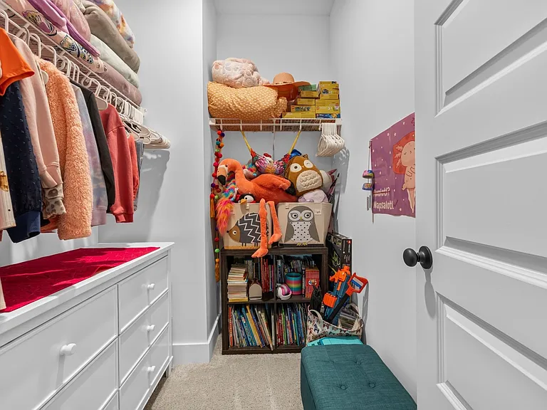 247 Shellbank Dr — Photo 11