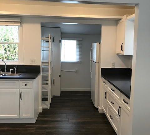 5th image of 1423 17th St #A