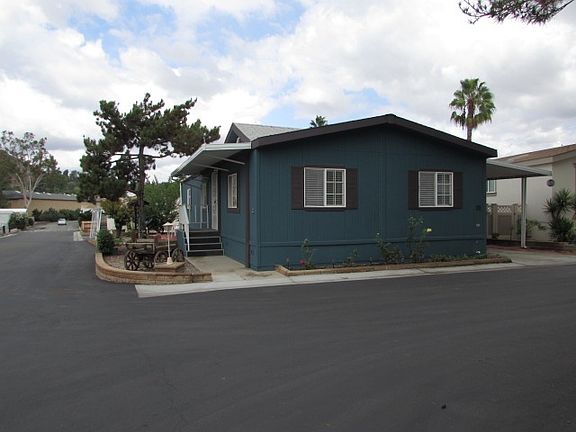 4th image of 1315 Pepper Dr Spc 33