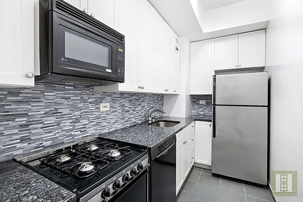 Sold by Halstead Real Estate | media 9