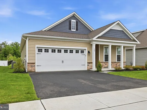 349 Bandon Dunes Ct, Moorestown, NJ 08057