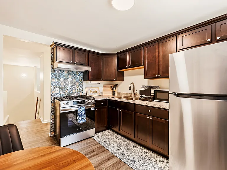 131 York St #1 — Photo 10