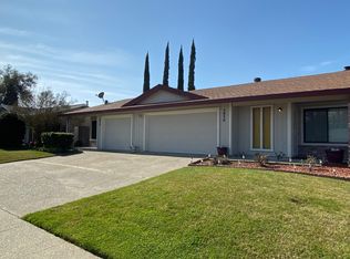 5958 Moss Creek Cir, Fair Oaks, CA 95628