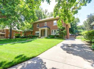 1034 W Woodland Ave, Springfield, IL 62704