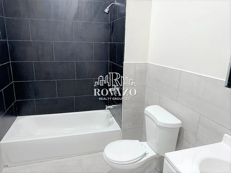 946 18th Ave #2 — Photo 6