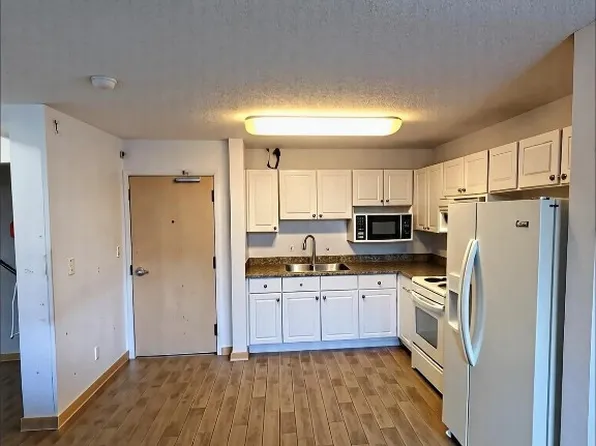 801 South St APT 410, Honolulu, HI 96813