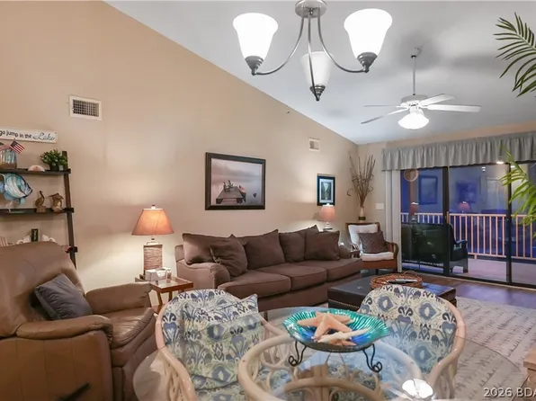 611 Lazy Days Rd #W11, Osage Beach, MO 65065