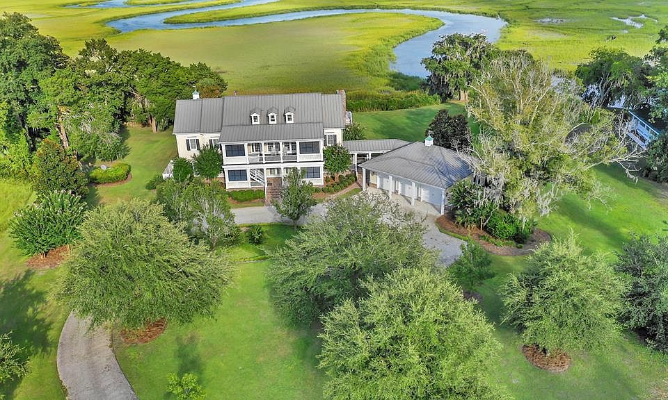 1st image of 189 Bluff Creek Dr