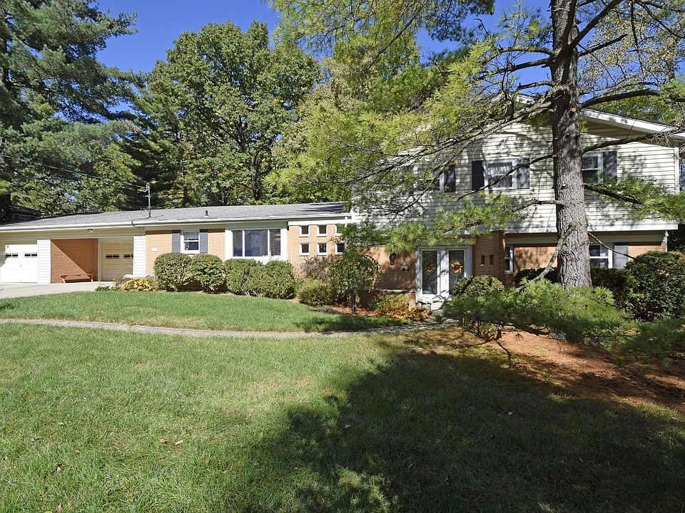 1st image of 1448 Oak Knoll Dr