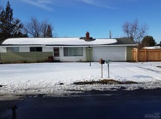 1611 SW 17th St, Redmond, OR 97756