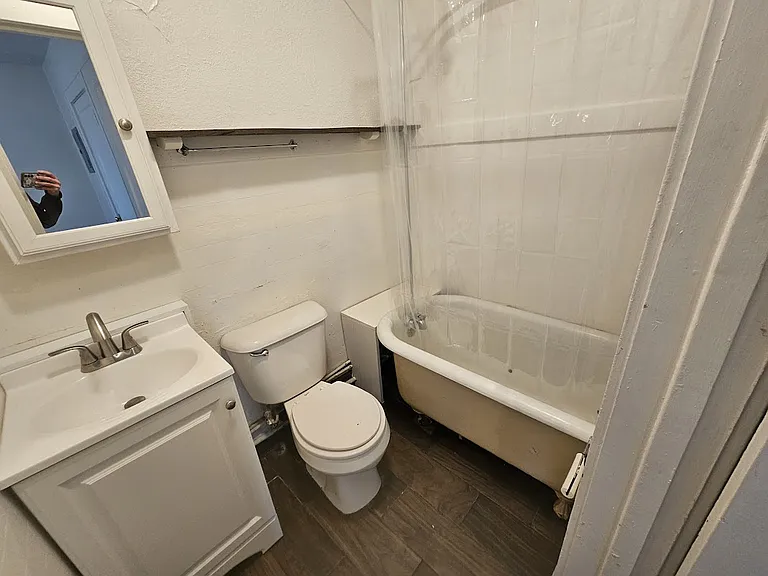 345 S Park St #1 — Photo 6