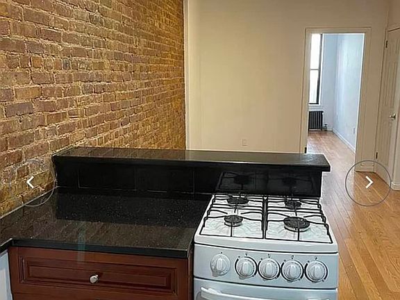 4th image of 319 E 90th St #2A