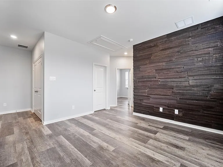 4701 Smokey Quartz Ln — Photo 25