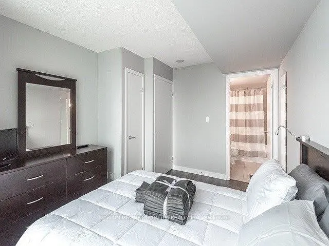 81 Navy Wharf Ct #3009 — Photo 19