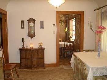 dining room( now hardwood flrs)