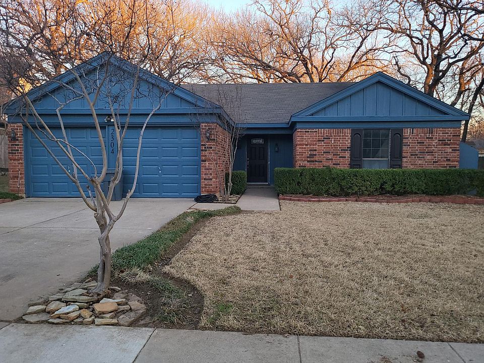 1st image of 2304 Harrington Ct